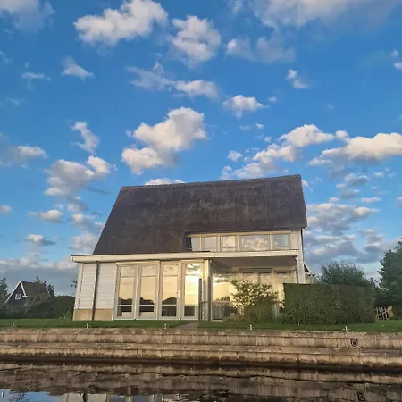 Waterresort Bodelaeke Giethoorn Exterior photo