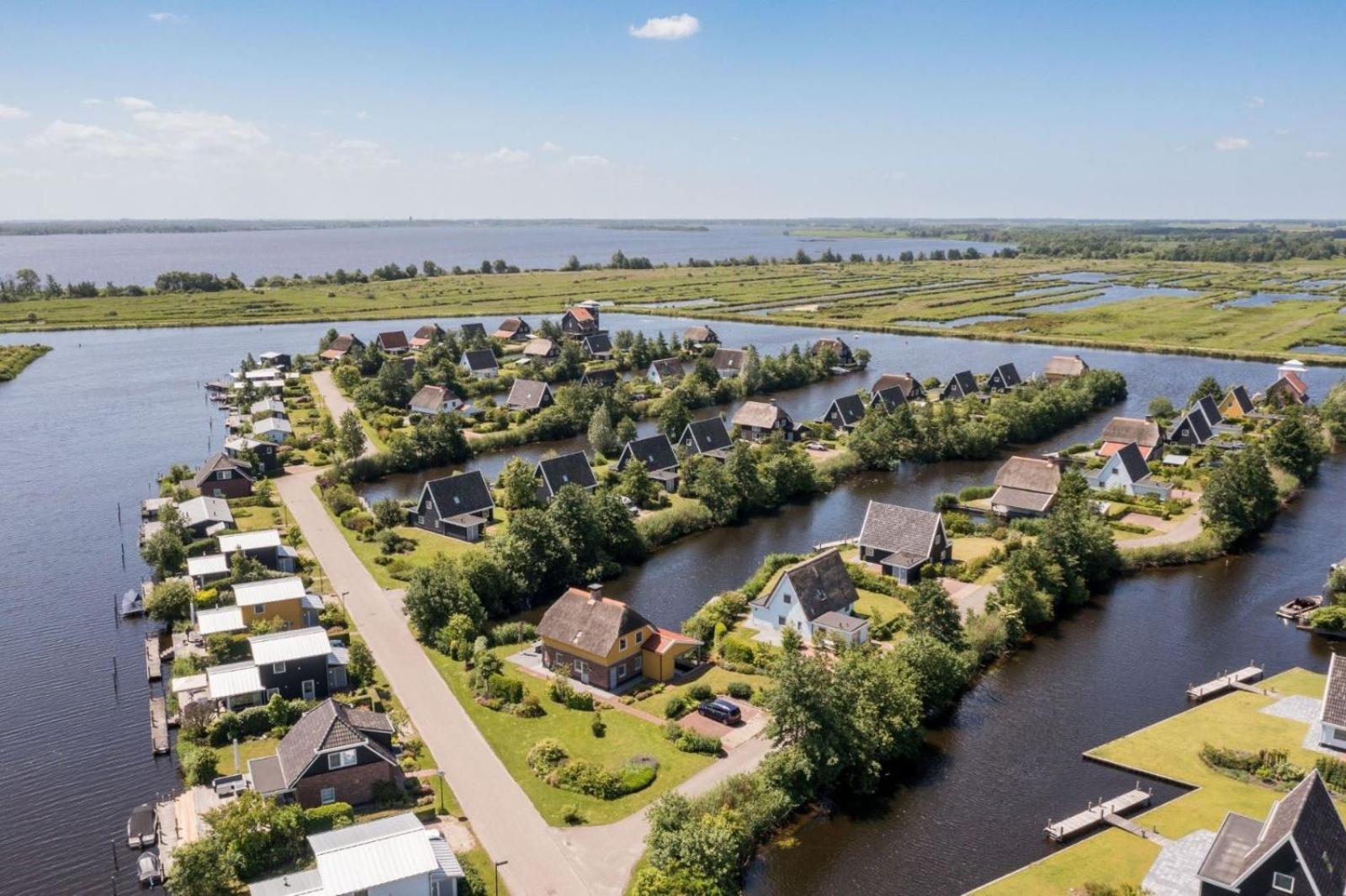 Waterresort Bodelaeke Giethoorn